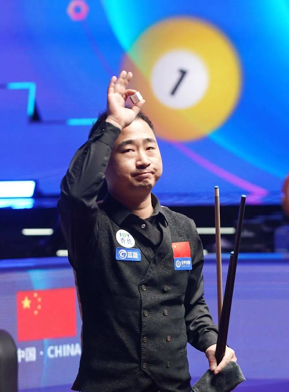 她完成了一 她完成了一