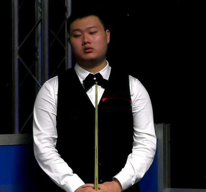 态显然受到 态显然受到